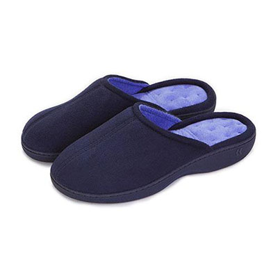 isotoner mens mule slippers