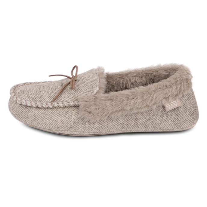 Isotoner Ladies Herringbone Velour Moccasin With Fur Cuff &amp; Bow Detail