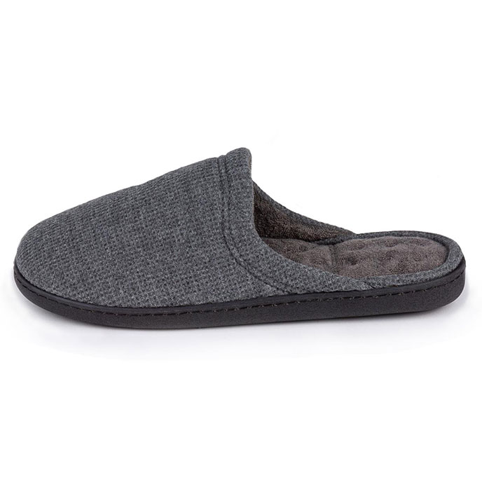 Isotoner Mens Waffle Mule Slipper Charcoal