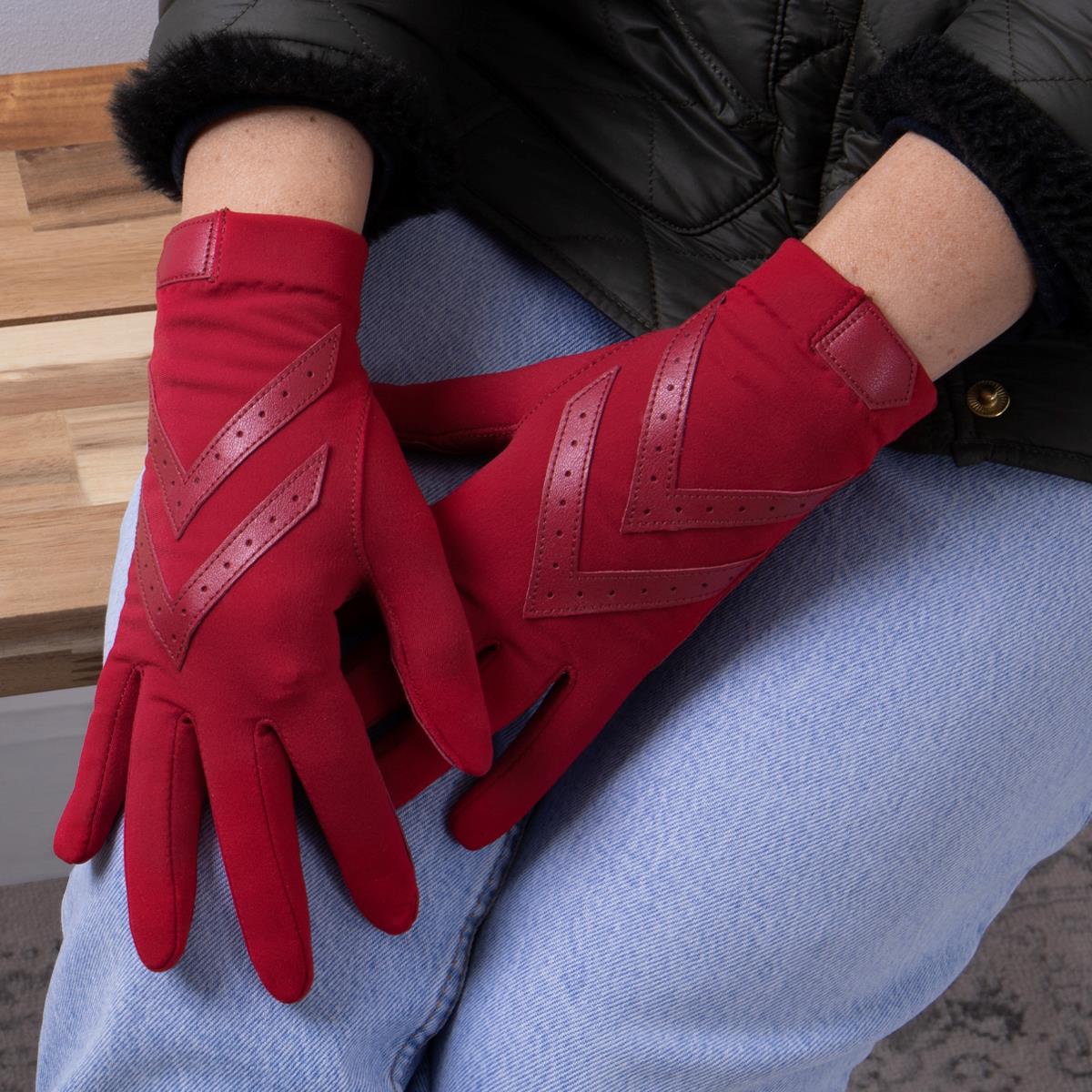 Isotoner Ladies Original Stretch Glove with Smartouch totes ISOTONER