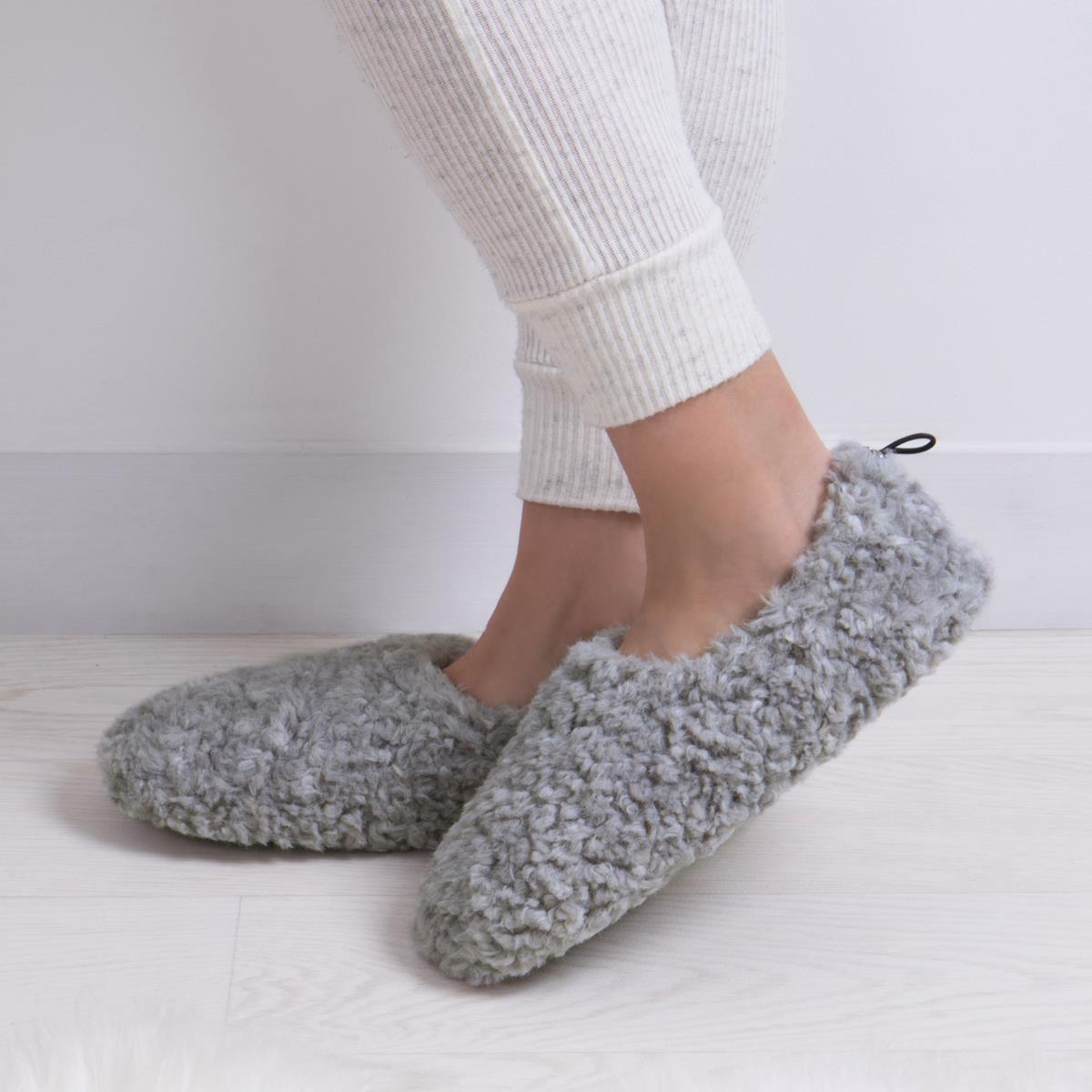 totes toasties® Ladies Faux Fur Full Back Slippers totes ISOTONER