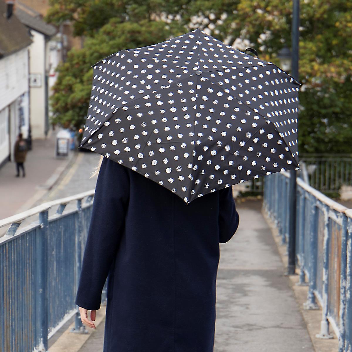 totes ECOBRELLA® Auto Open/Close B&W Stitched Dots Print Umbrella (3 Section) totes ISOTONER
