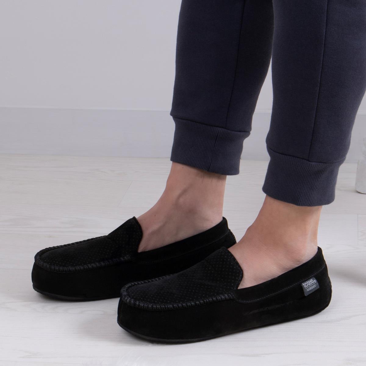 Isotoner Mens Perforated Suedette Moccasin Slipper totes ISOTONER