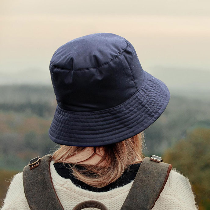 Isotoner Ladies Weather Bucket Hat Black Extra Image 1