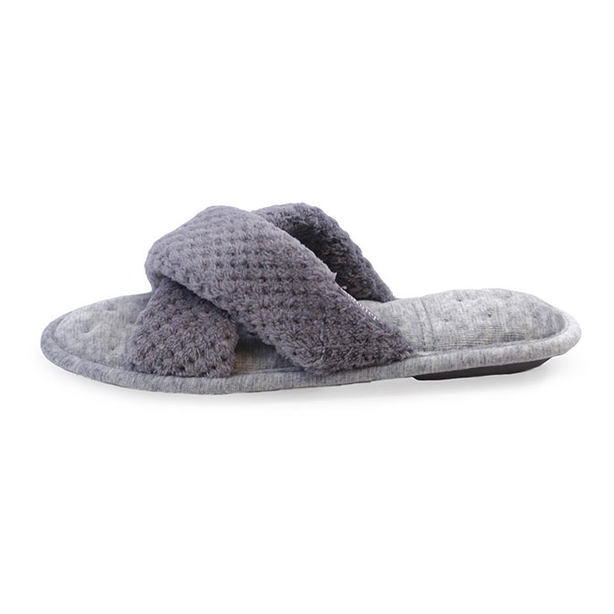 Isotoner Ladies Popcorn Cross Strap Open Toe Slippers Pale Grey