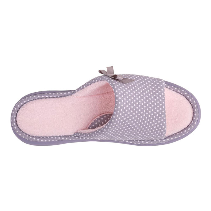 Isotoner sales everywhere slippers