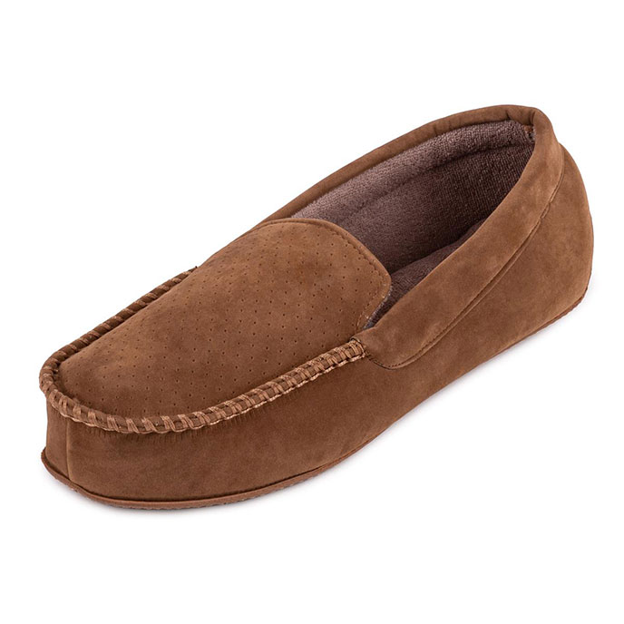 isotoner mens moccasin