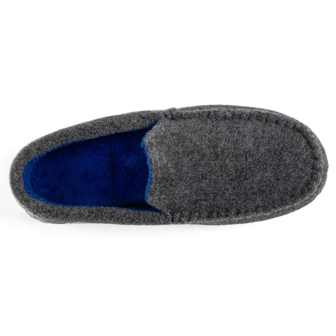 Isotoner Mens Felt Moccasin With Contrast Lining Slipper Grey Extra Image 3