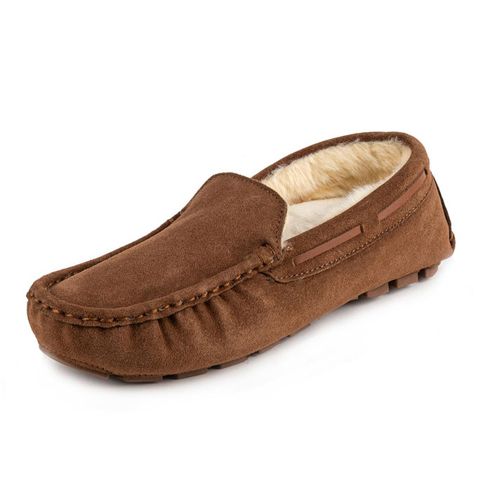 Isotoner Mens Real Suede With Closed Stitch Moccasin Slipper Tan Extra Image 1