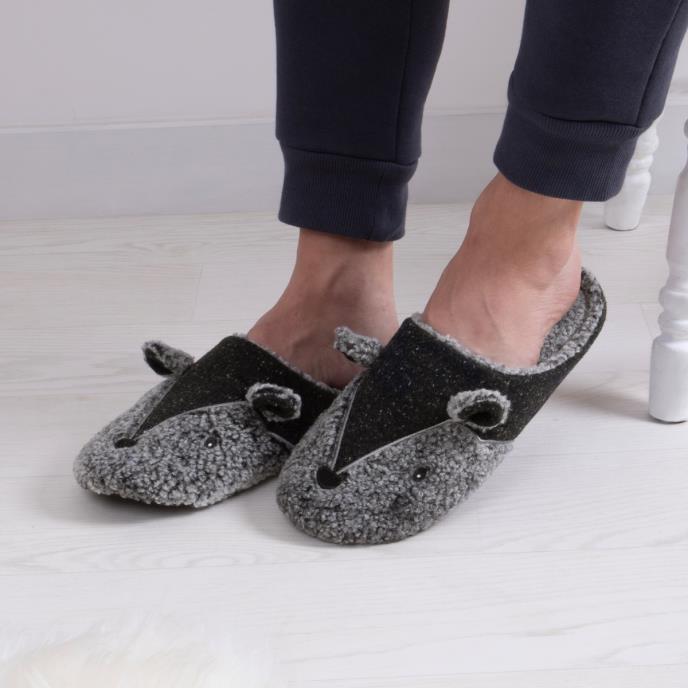 totes Mens Novelty Applique Mule Slippers Novelty