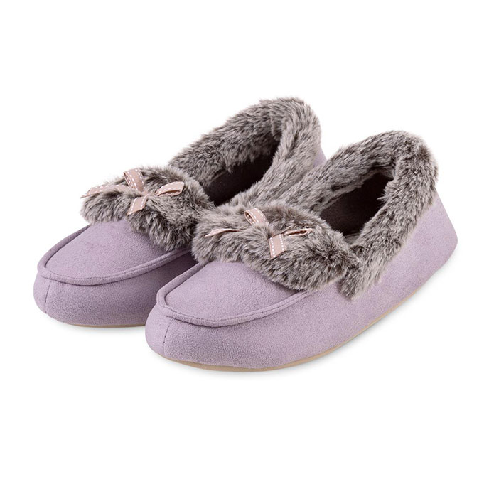 totes Ladies Suedette Fur Moccasin Slipper Lilac