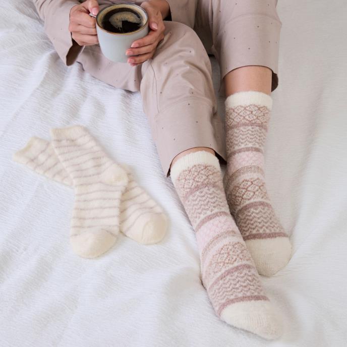 totes toasties® Ladies Fluffy Bed Socks (Twin Pack) Lilac / White