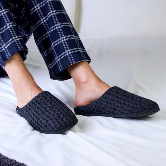 totes toasties® Mens Knitted Mule Slippers Navy