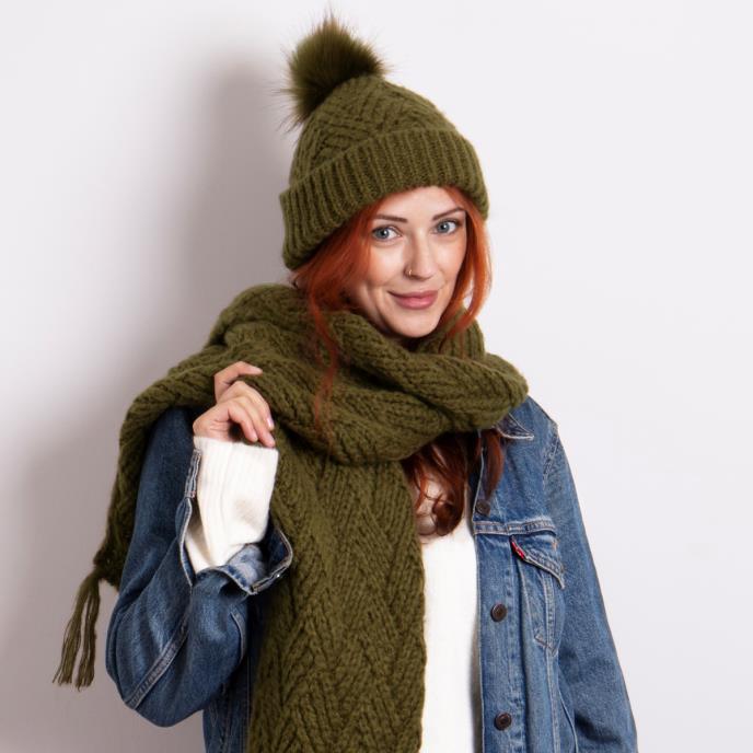 totes Ladies Knitted Hat & Scarf Gift Set Khaki