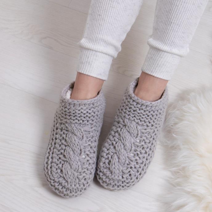 totes Ladies Chunky Knit Booties Grey