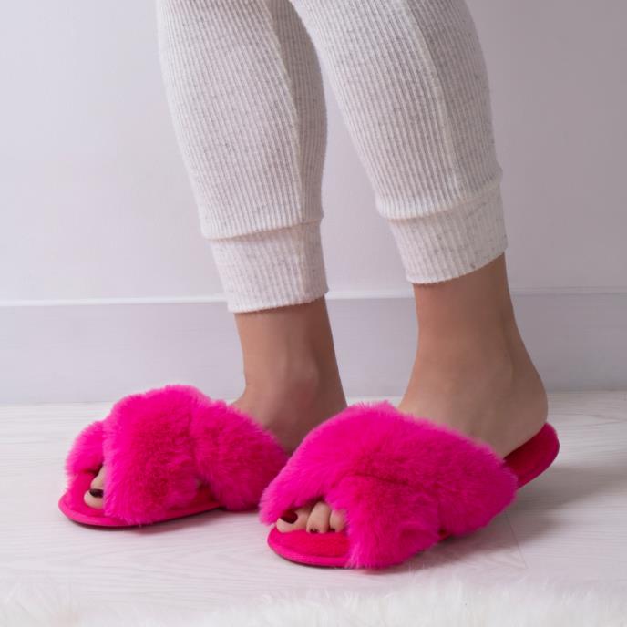 totes Ladies Icons Plush Faux Fur Cross Over Sliders totes ISOTONER