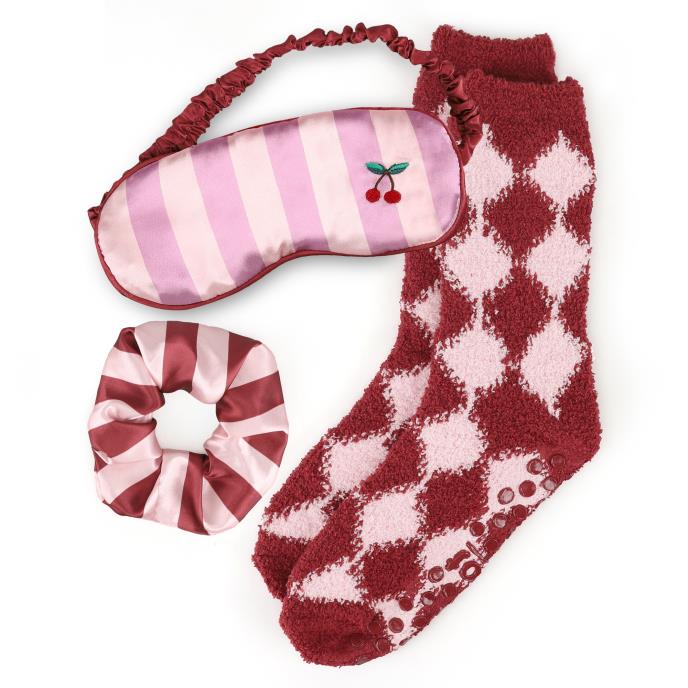 totes Cosy Socks, Scrunchie & Eye Mask Gift Set Red / Pink