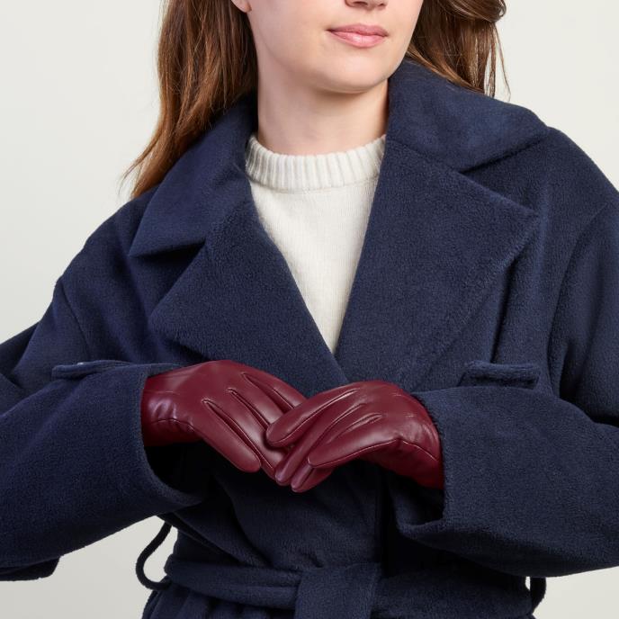 Isotoner® Ladies Three Point Leather Glove Burgundy