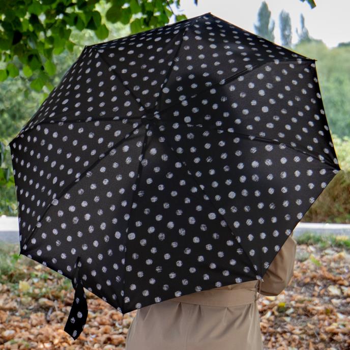 totes® X-TRA STRONG Auto Open/Close B&W Stitched Dots Print Umbrella (3 Section)