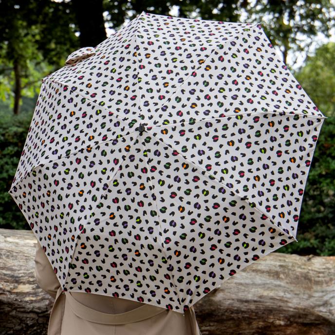 totes® X-TRA STRONG® Auto Open / Close Bright Animal Print Umbrella (3 Section)