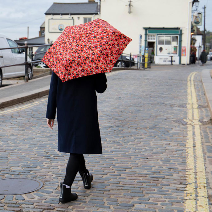 totes ECO-BRELLA® Supermini Wild Leopard Print Umbrella (3 Section)