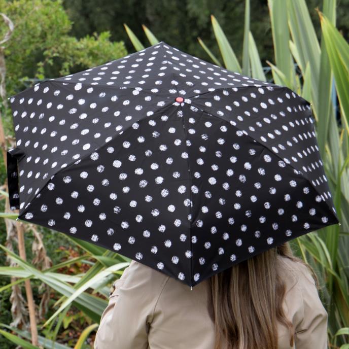 totes® Compact Round B&W Stitched Dots Print Umbrella (3 Section)