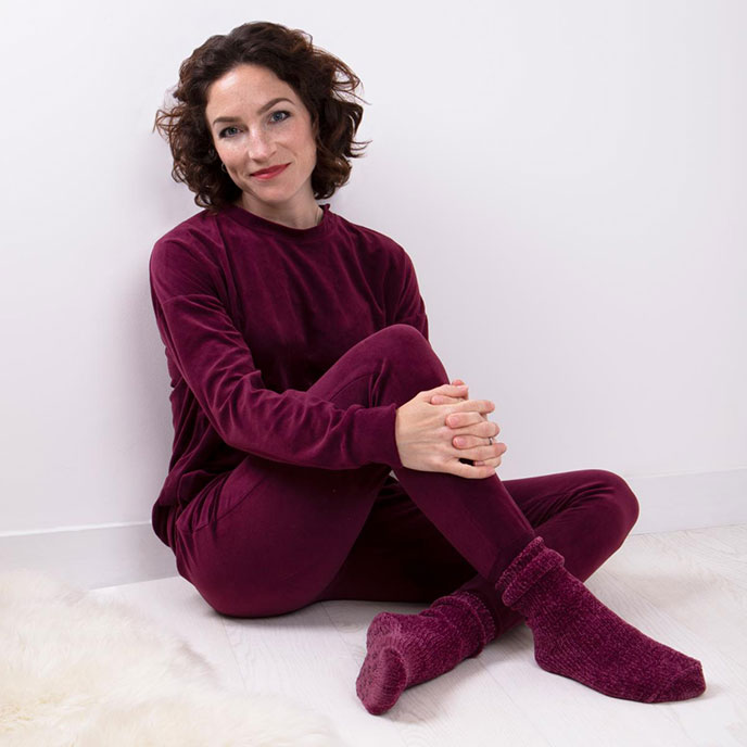 totes Ladies Velour Loungewear & Sock Set Plum