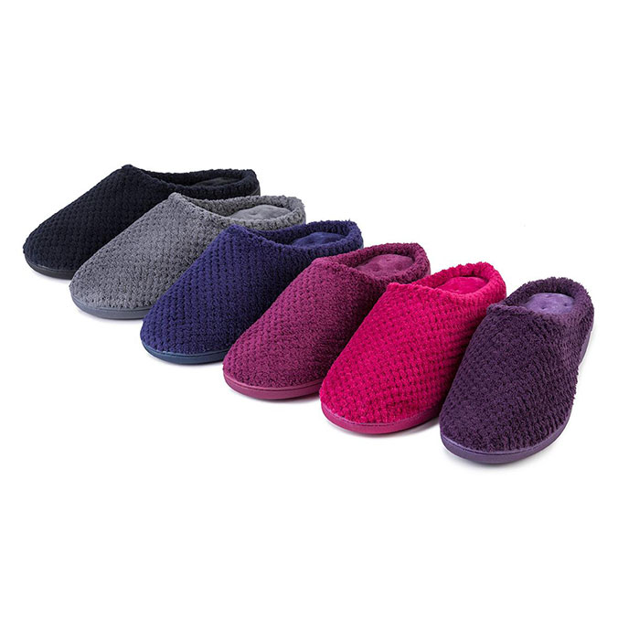 isotoner ladies slippers