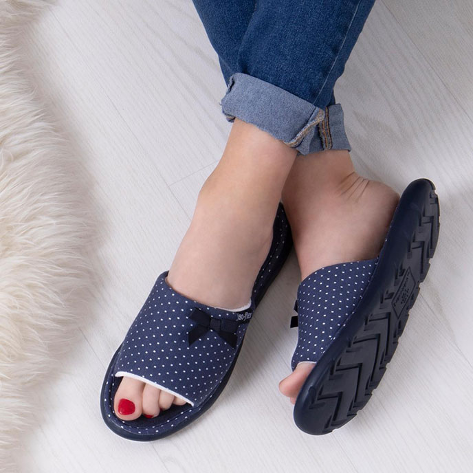 Isotoner Ladies iso-flex Spotted Sliders Navy Spot