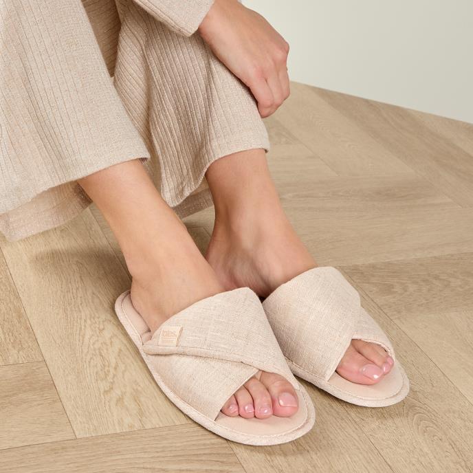 Isotoner® Ladies Linen Twist Open Toe Slipper Stone
