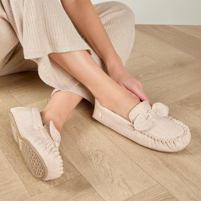 Isotoner® Ladies Linen Bow Moccasin Slipper Stone