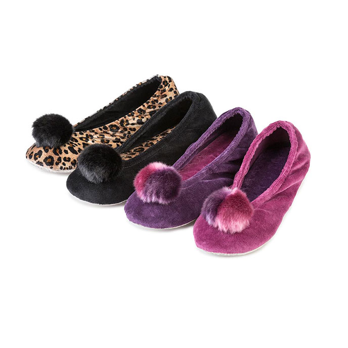 ladies pom pom slippers