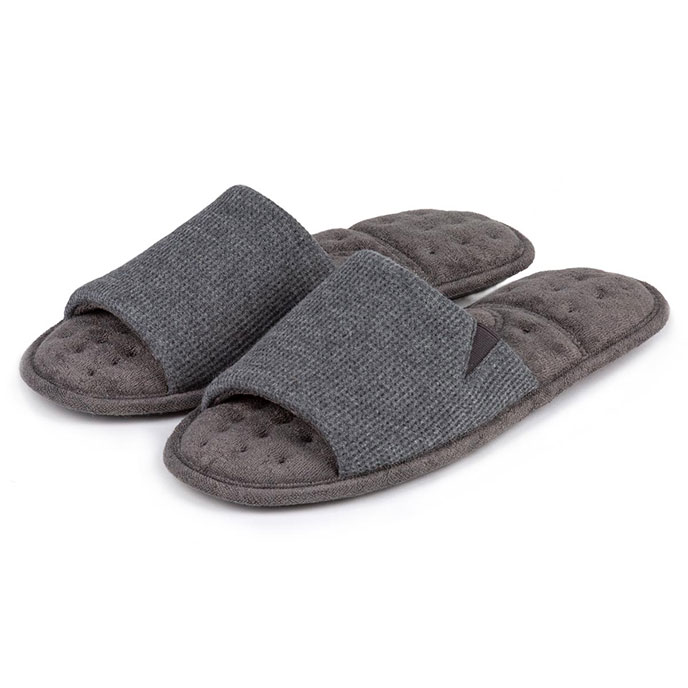 Isotoner Mens Waffle Open Toe Slippers Charcoal