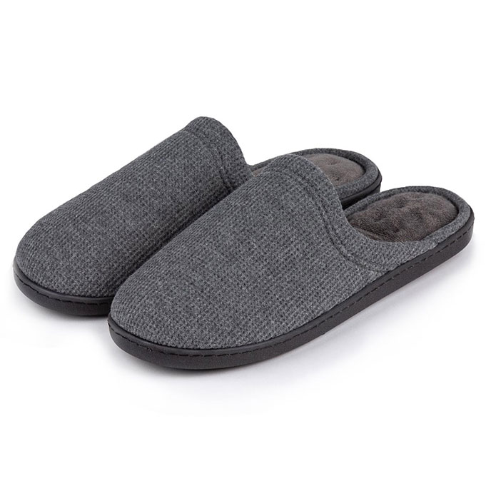 isotoner mens mule slippers