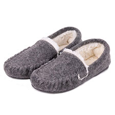 ladies slippers size 6